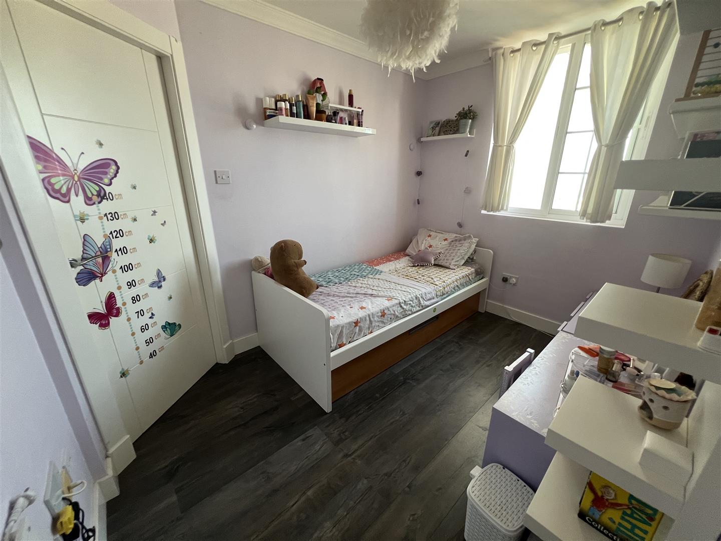 Image of Apartment - 4 Bedrooms - 2 Bathrooms for Sale in Sunset Close-Gibraltar, Image 9